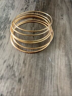6 Gold Multi-Row Wire Bangle Bracelet - Women Jewelry